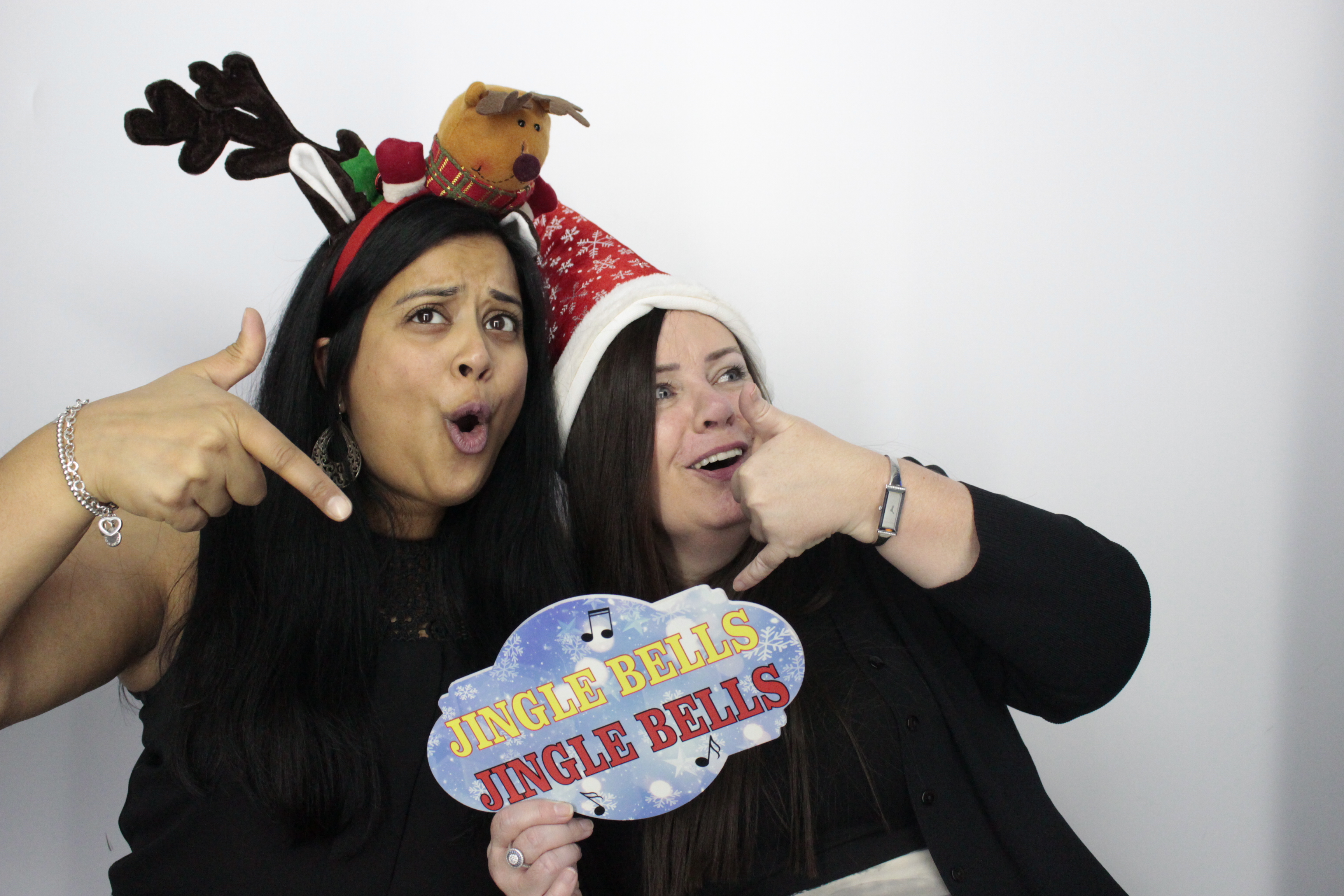 Siemens Christmas Party | View more photos from the event at gallery.myphotoboothexperience.co.uk/u/MyPhotoBoothExperienceLtd/Siemens-Christmas-Party-0